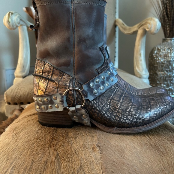 Freebird by Steven Ramone size 9. - Picture 2 of 5